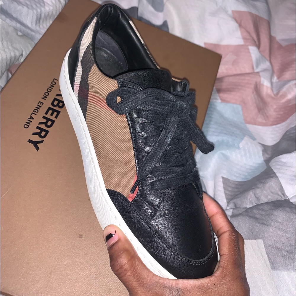 Black with regular pattern